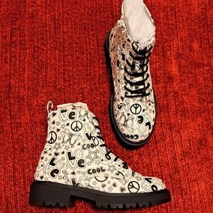 Madden Girl White and Black Doodle Boots